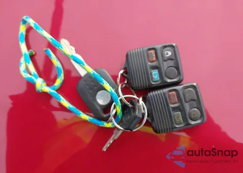 2000 Mercury Sable Gs z USA, uszkodzony, nr VIN 1MEFM58U1YG613748